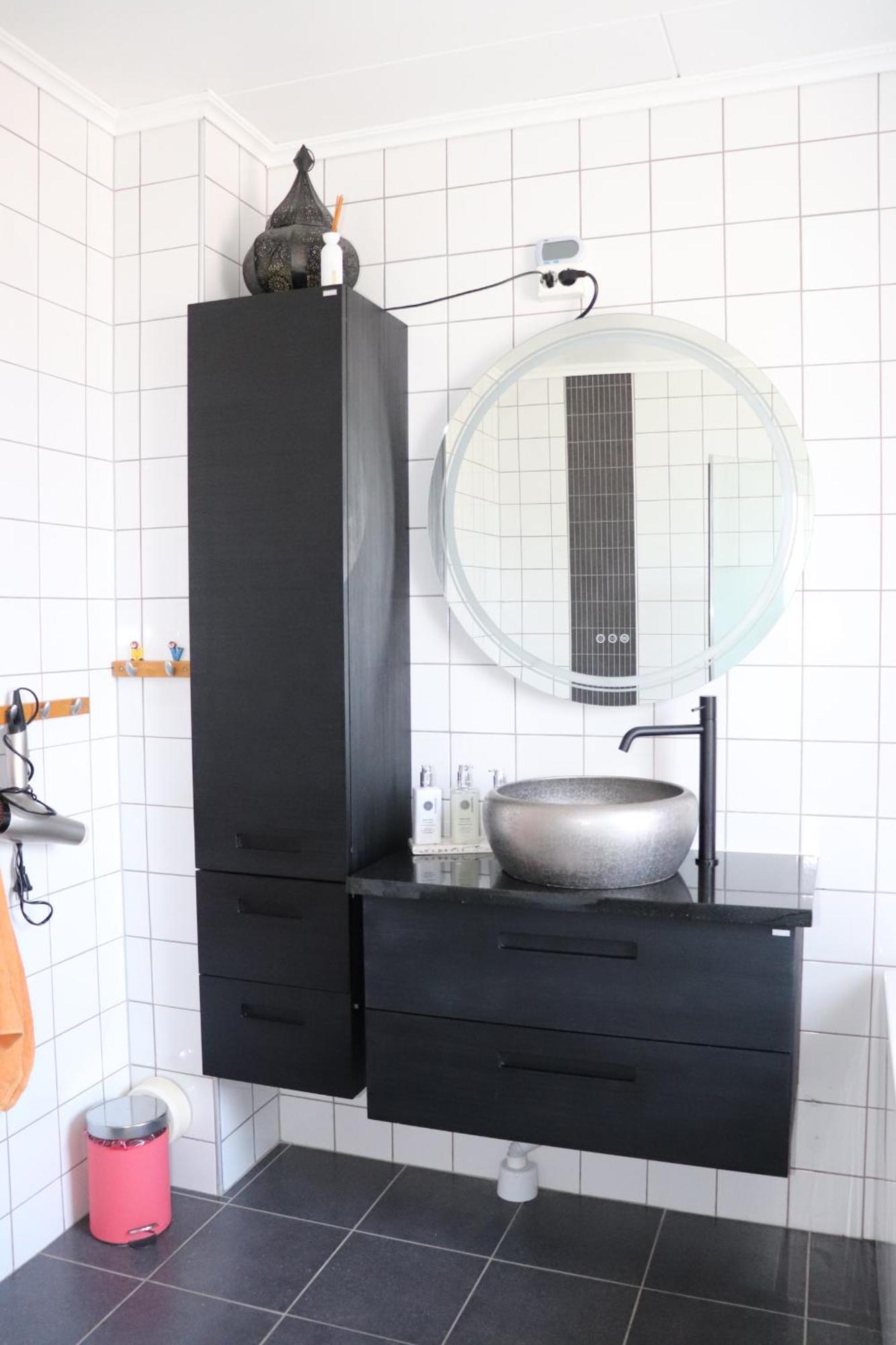 Bla Rummet - Rum Naera Bad Och Centrum - Saengklaeder & Handdukar Ingar Färjestaden Exteriér fotografie